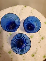 VTG 3PC HANDBLOWN COBALT BLUE SWIRL SHOT GLASSES