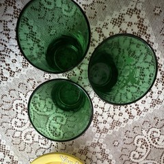 Set of 3 Green Glass Tumbler Glasses, White Decorated Design Drinking Tumblers
