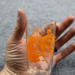 Vintage 1951 Welch’s Kids Cartoon Glass & Orange Parlor Scene Juice Tumblers