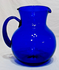 VINTAGE COLBALT GLASS PITCHER 7″ 7 CUP & 6 COLBOL TUMBLERS 4″ & 8 OZ, PRISTINE