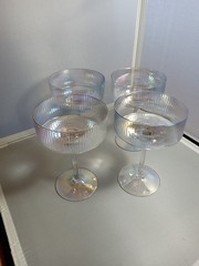 Set of 4 Irredescent Ribbed Glass Champagne Coupe Sherbet Glasses