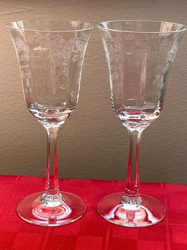 2 Lenox Garden Castle 6 5/8″ Wine Glasses – Pair-