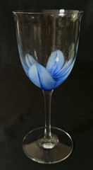 Vintage Steven Maslach Hand Blown Blue Tulqip Wine Glass Signed