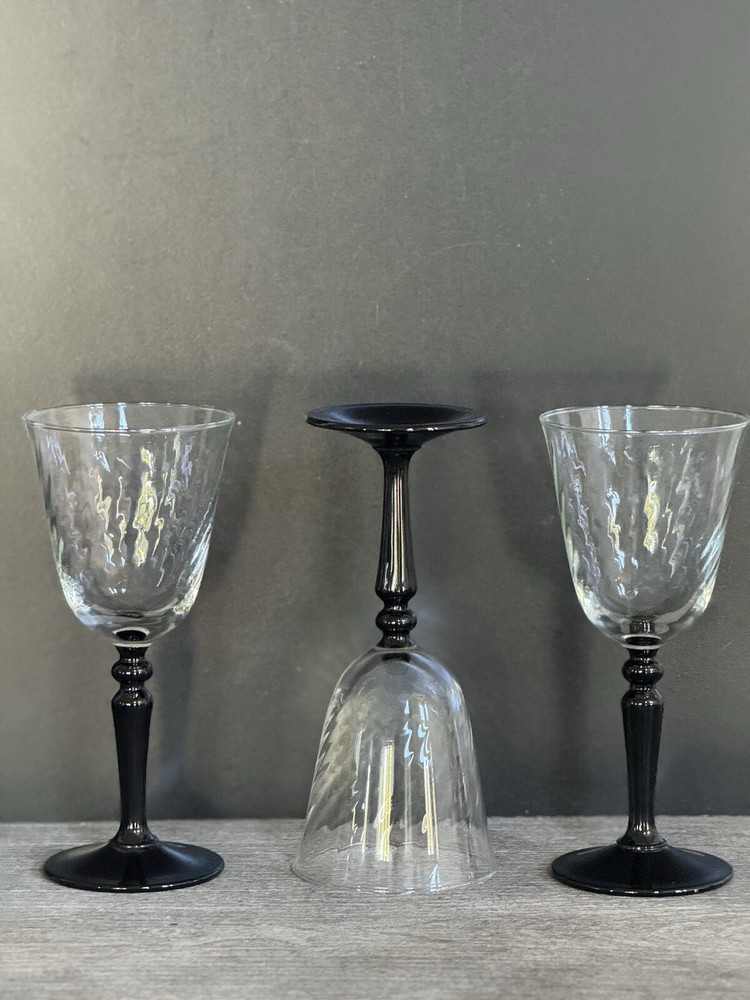 3 Vintage Luminarc France Optic Swirl Black Stem Wine Glasses 7″ Tall