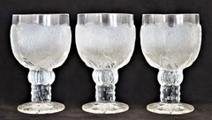 3 x Nuutajärvi Finland Pioni (Peony) by Oiva Toikka Wine Glasses