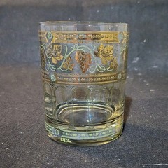 Culver Decorated Rocks Glass Gold Grapevine Motif Glossy Clear Glass Round