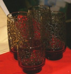 VINTAGE Anchor Hocking DRINK GLASSES W/RAISED SWIRLS 3″ X 5.5″»X2.5″, 1X 3″X3″D