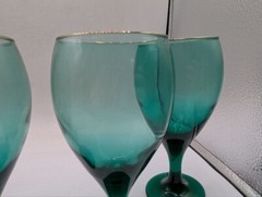 VTG Libby Juniper Green Water Wine Goblets Set Of 5 Glass Teardrop Gold Rim ON28