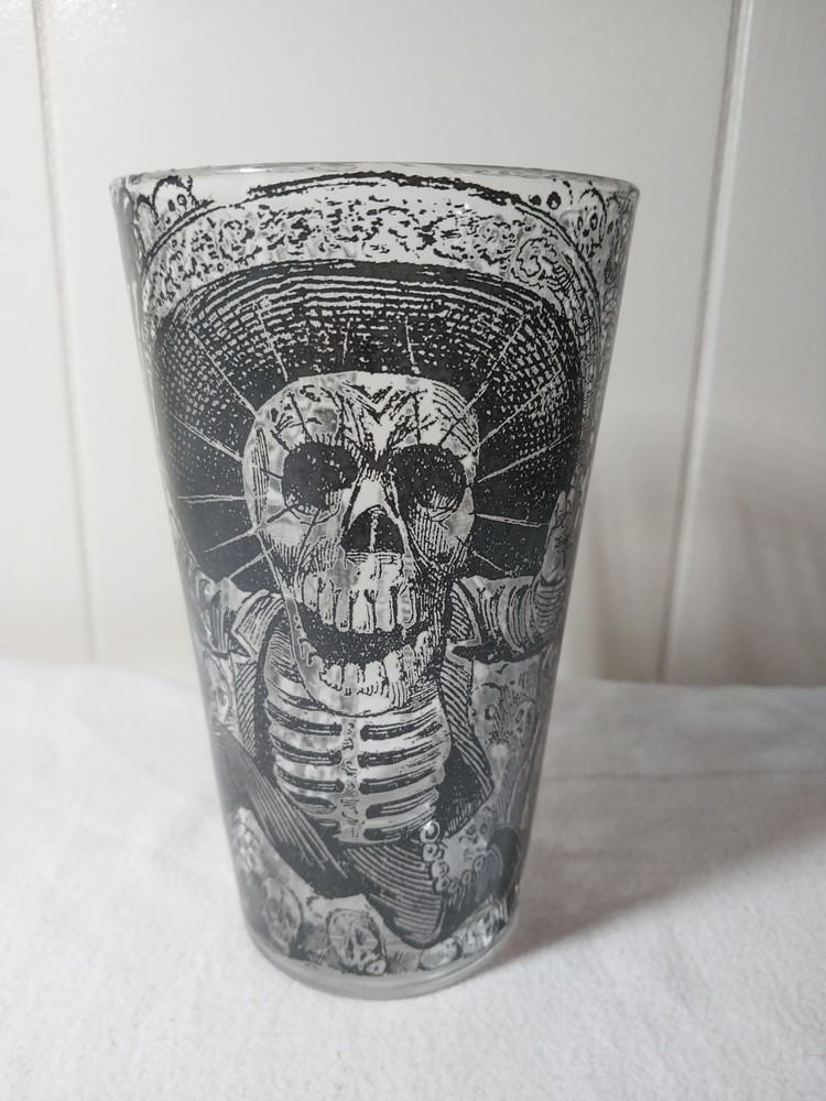 Jose Guadalupe Posada Pint Glass Preowned Revolutionary Calaveru From Oxaxca