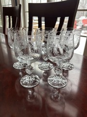 VINTAGE SET OF FIVE BOHEMIAN CZECH CASCADE ETCHED WINE GLASSES 5-3/4″ HIGH