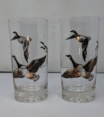Vintage MCM Pair Of Gilded Canadian Goose In Flight Highball Glasses Libbey (?)