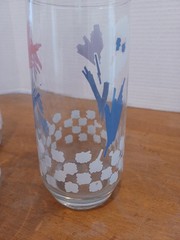 Vintage Anchor Hocking Glasses Tumblers Pastel Flowers Check Set Of 3 USA 1989
