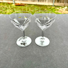 2 Crystal Glasses – Cut Panel Design / Elegant Crystal Glasses Rounded Cut Panel