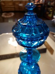 CANDY DISH & LID 7″ ASHBURTON Westmoreland Bermuda Blue Peacock Glass vtg 1970s