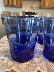 Flare Cobalt Blue Glassware Tumblers, 5″ tall x 3.5″ wide Mouth, set of 4, EUC