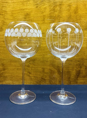 Set Of 2 Mikasa Cheers Etched Crystal Balloon 24 Oz Wine Glasses 9″