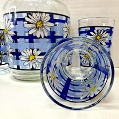 Vintage 1980’s KIG Indonesia Blue & White Daisy Carafe 4 Juice Glasses Cottage