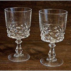 CRYSTAL d’ARQUES Durand Diamond Pattern Wine Goblet Stem Glass 5.25″ Set of 2