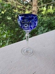 Nachtmann Traube Crystal Wine Glass Cobalt Blue Cut to Clear 8 1/8″ Germany