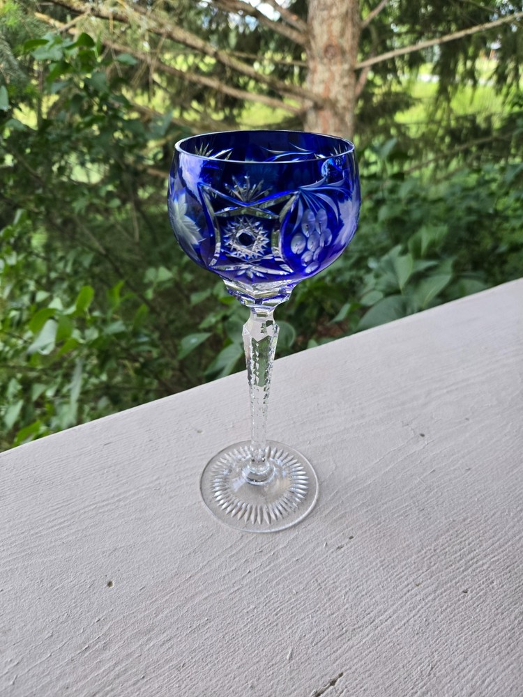 Nachtmann Traube Crystal Wine Glass Cobalt Blue Cut to Clear 8 1/8″ Germany