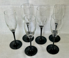 6 Luminarc France Tall Champagne Flutes ~ Clear with Black Stems