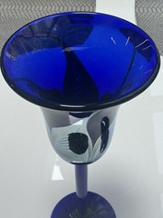 CORREIA~ SET OF 2 -Cobalt Blue 9.75″ WINE-GOBLET GLASS w/Pulled Feather Design