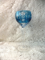 1 NACHTMANN TRAUBE WINE GLASS 7″ COLOR «CUT TO CLEAR» CRYSTAL BOHEMIAN