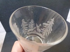 ANTIQUE EAPG Gillinder & Sons Hunter Deer Dog Water Goblet Glass RARE 6.5″ L1