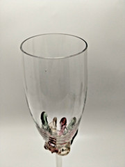 ION TAMAIAN~BLOWN ART GLASS ~12.5″ CHAMPAGNE FLUTE~PINK GREEN CLUSTER~AMBER BASE