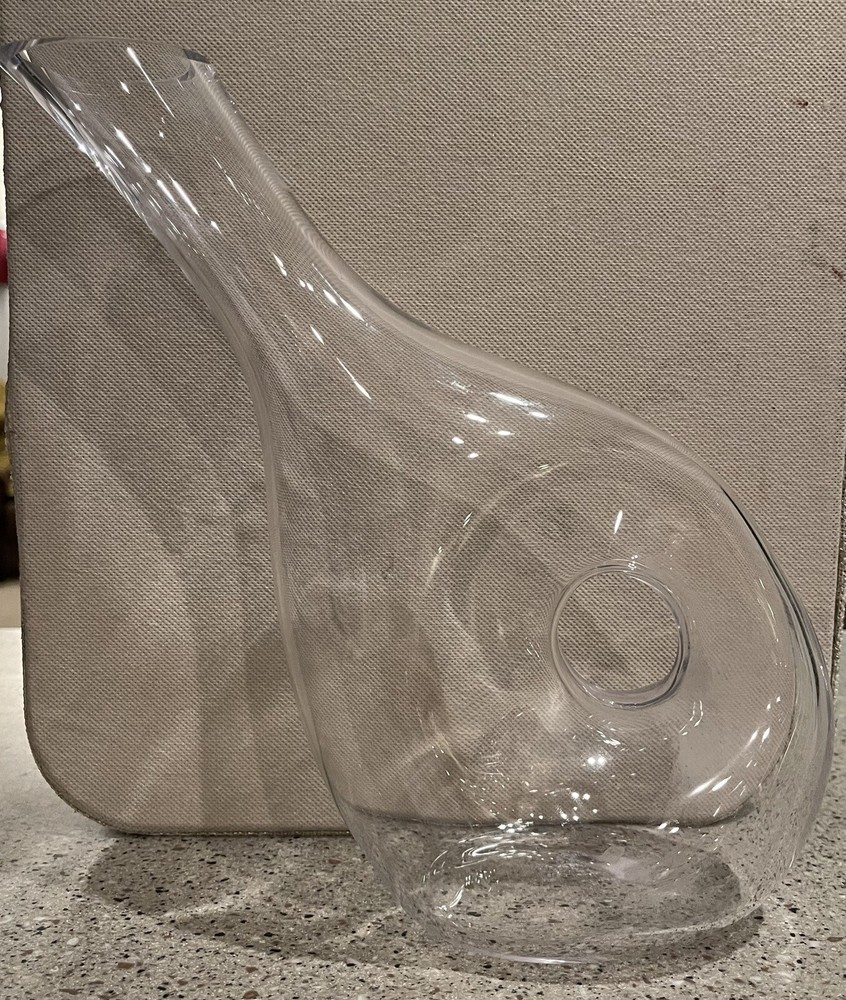 Lenox Tuscany Classics Pierced Pitcher Clear Crystal Glass Decanter Carafe 48 Oz
