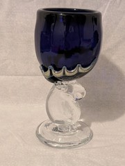 2 Cobalt GLOWY! Art Glass STAG DEER ELK Wine Glasses Silver Black Signed Dated