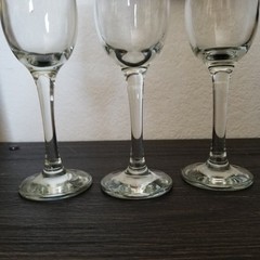 Gold rim Tulip Shape Champagne Flute Plain Bowl, Clear Foot, Plain Stem