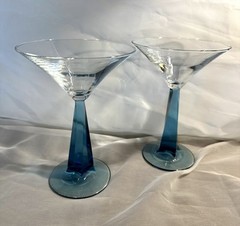 Bombay Sapphire Blue Twist Stem Martini Glasses (2)