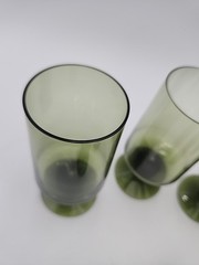 8 Vtg MCM Skruf Sweden Art Glass Franque Avocado Green 4 Ea 6oz Wine 1oz Shot