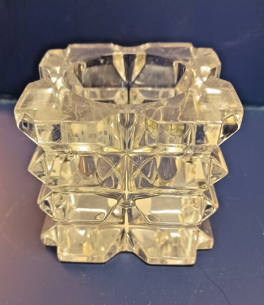 IRISH CRYSTAL HERITAGE TEA LIGHT MADE IN IRELAND 2 AND 3/4 INCH TALL