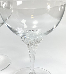 Pretty Twisted Stem Champagne Glasses 5 1/4″ Set of Four