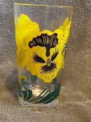 VTG Boscul Peanut Butter Glass – Pansy – 5″ Yellow w/ Black / Dark Brown Center