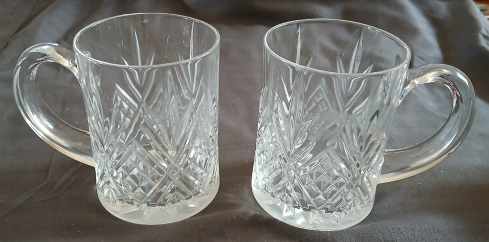 CRISTAL D’ARQUES DURAND Chantilly Taille Beaugency Mugs / Set of 2