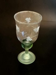 Eamon Wine Glass Dublin Hand Engraved 6 1/2″ Height