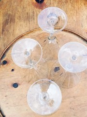 Williams Sonoma Crystal Stemware Dorset 7 3/4″ X 4 3/8″ Martini Glass Set of 4