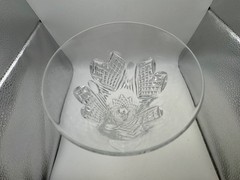 Pair of Waterford Crystal Wedding Heirloom Collection Champagne Flutes Glasses