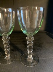 Light Green Bowl with Bubble Stem 12 oz Wine Glasses, 7.5″ T, Vintage, Set of 3