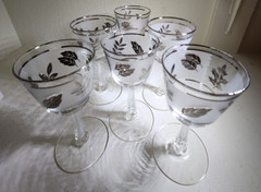 (6pc) Silver Foliage by Libbey 5oz Sherry Silver Leaf on Frosted Glass 5 3/4″
