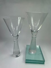 Z Gallerie HTF Martini Margarita Glass Frosted Stem 8 1/2″ T Set of 2 Cup C53