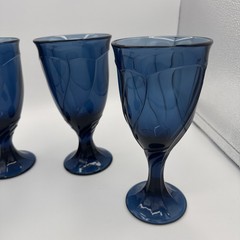 Noritake Sweet Swirl Dark Blue Cobalt Blue 2 Water Goblets and 2 Ice Tea Glasses