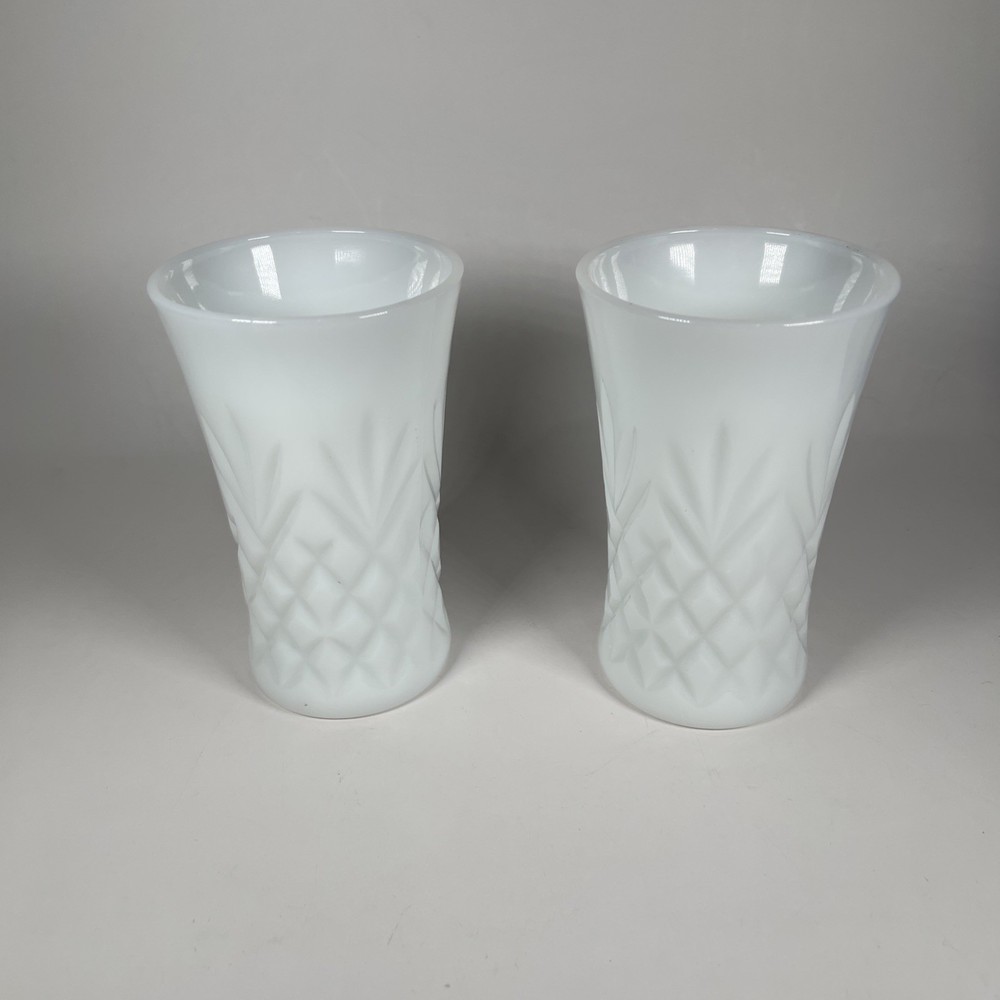 Set of 2 Vintage White Milk Glass Prescut Pineapple Pattern Tumblers 5 in 8 oz