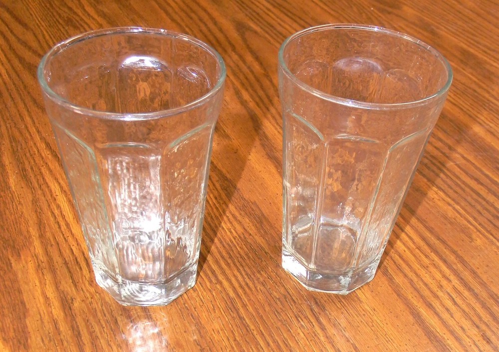 2 Clear Glass Arch Pattern Paneled Textured Tumblers 6″ x 3 5/8″