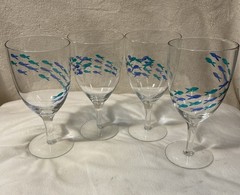 4 Abbott Collection SCHOOL OF FISH Goblets Etched & Painted Blue & Green 7.5″T