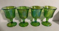 Set Of Four Perfect Indiana Glass Goblet Iridescent Green Carnival Grapes 5.25″