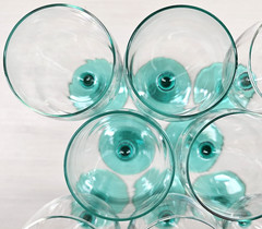 8 Luminarc Turquoise 6.75″ Wine Glass Set Vintage Cristal D’Arques Bar Retro Lot
